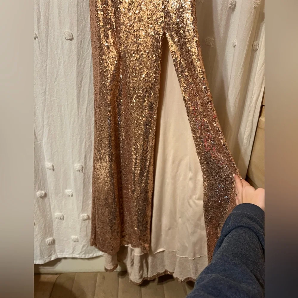 Prom dress - Picture 3 of 8